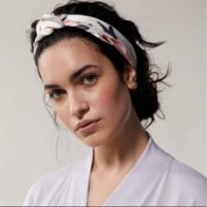 Love and Lore Headband Bandeau Floral Williams
